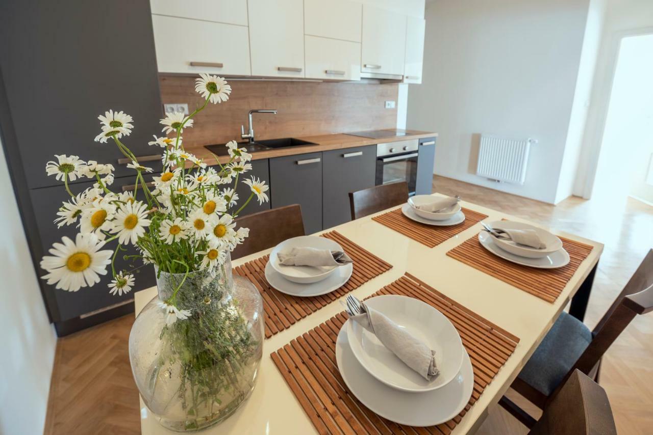 Letna Garden Suites 프라하 외부 사진